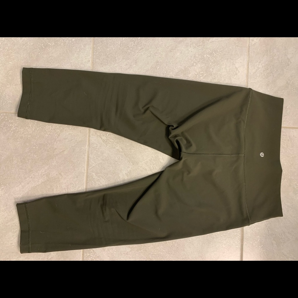 Lululemon Wunder under size 10 green